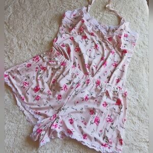 🌺 Like New Laura Ashley Pink Floral Sleepwear Set
